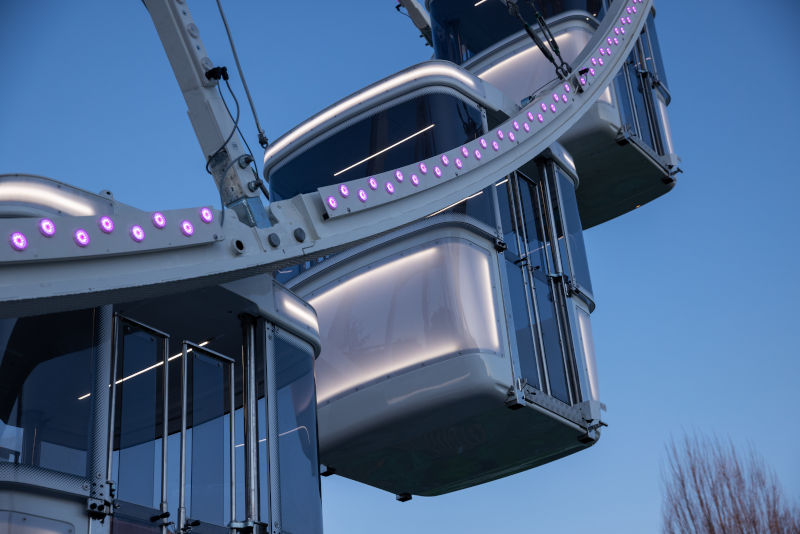 White Wheel - individuell gestaltbares Riesenrad